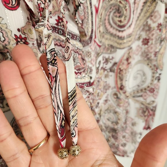 Paisley Ruffle Shell - Picture 4 of 7